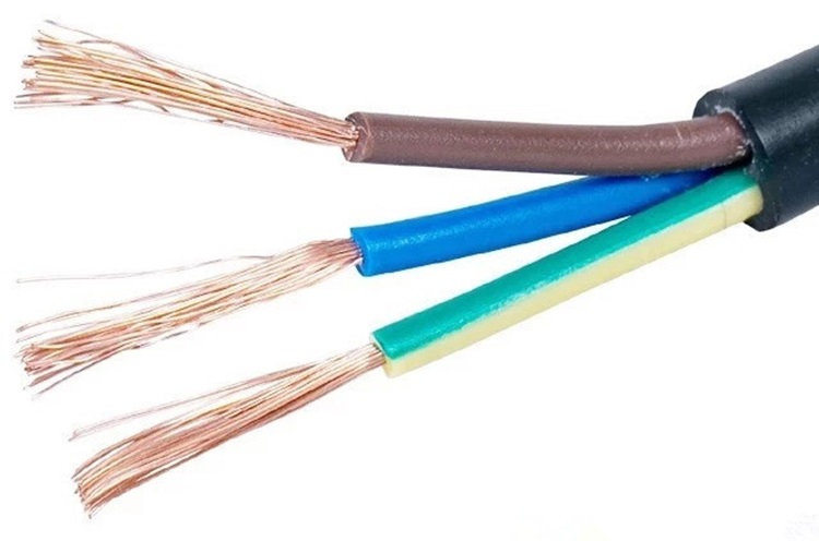 ​Какая основная разница между проводами и кабелями